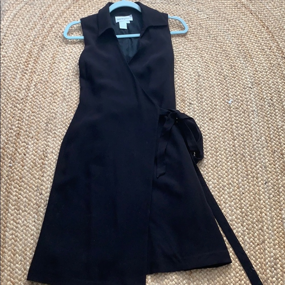 Bloomingdales 8 petite black wrap dress